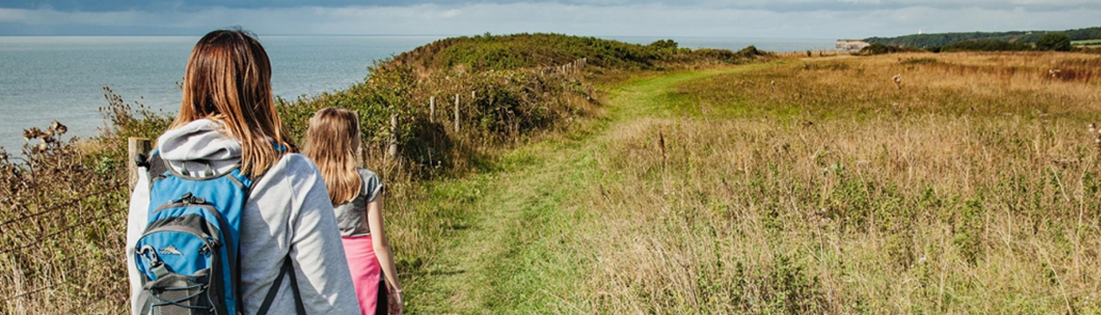 JH_371_Web banner_16_coastal walk